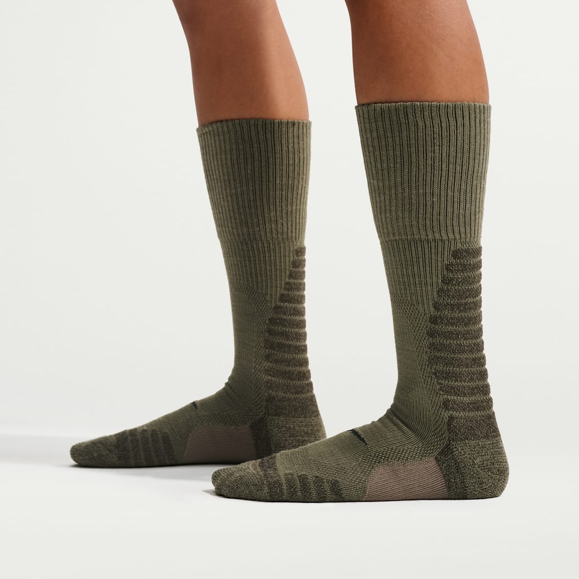 Nike Outdoor Cushioned Crew Socks (1 Pair)