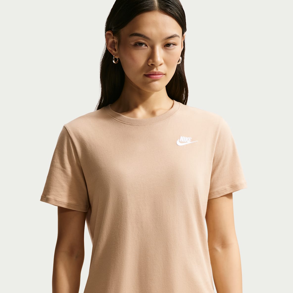 Nike Sportswear Club Essentials Women's T-Shirt