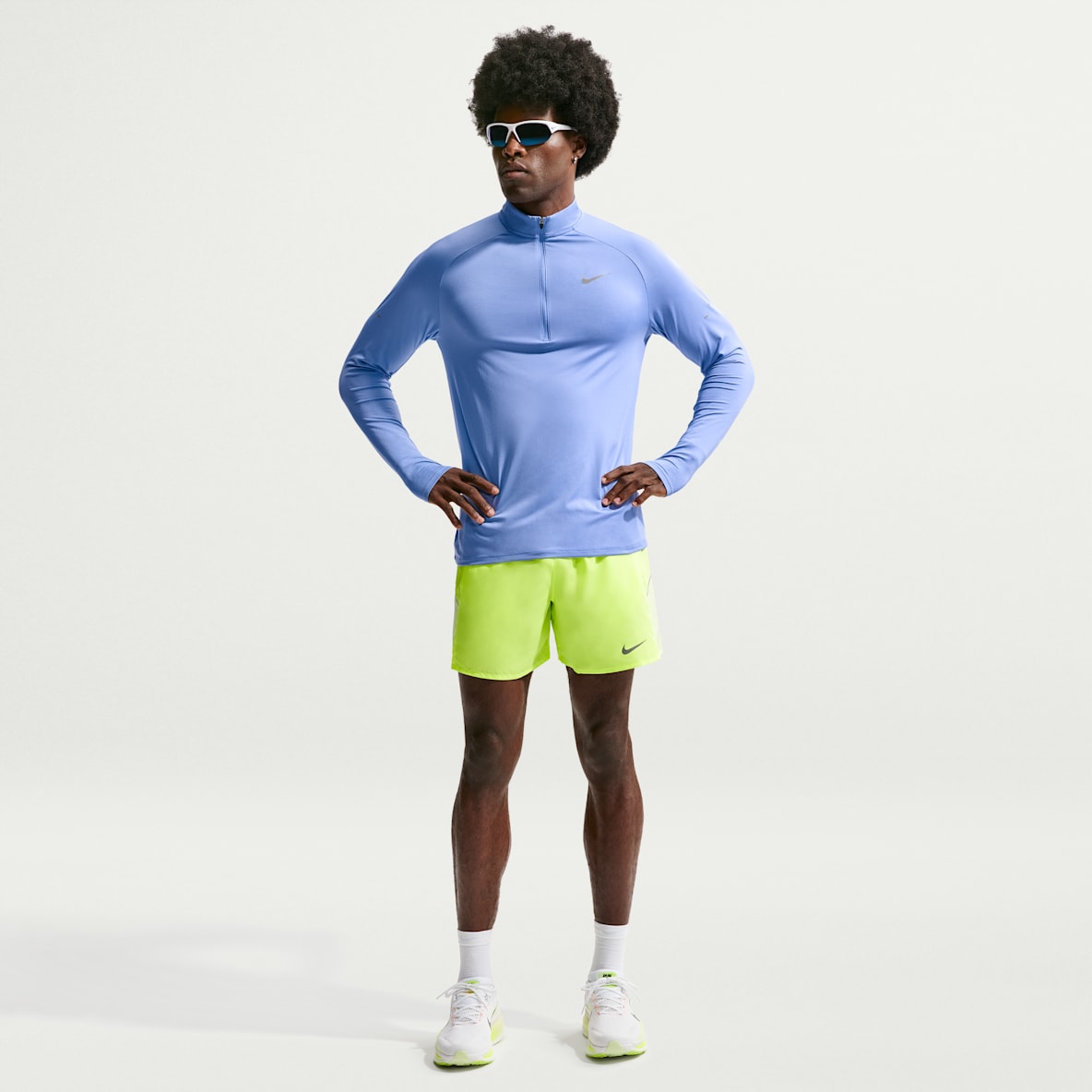 Nike Miler Dri-FIT 13 cm-es, belső rövidnadrággal bélelt férfi futórövidnadrág