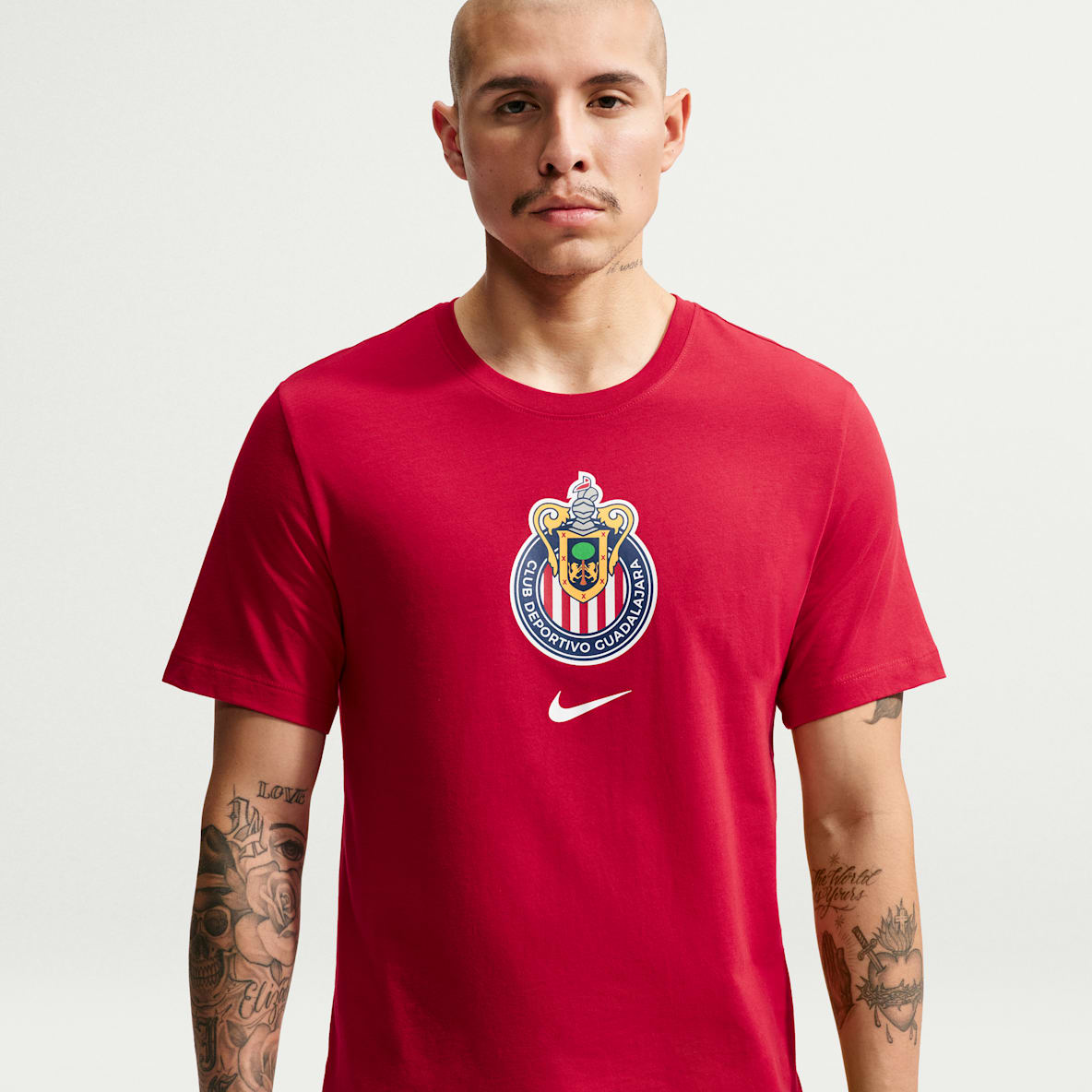 C.D. Guadalajara Men's Nike Soccer T-Shirt