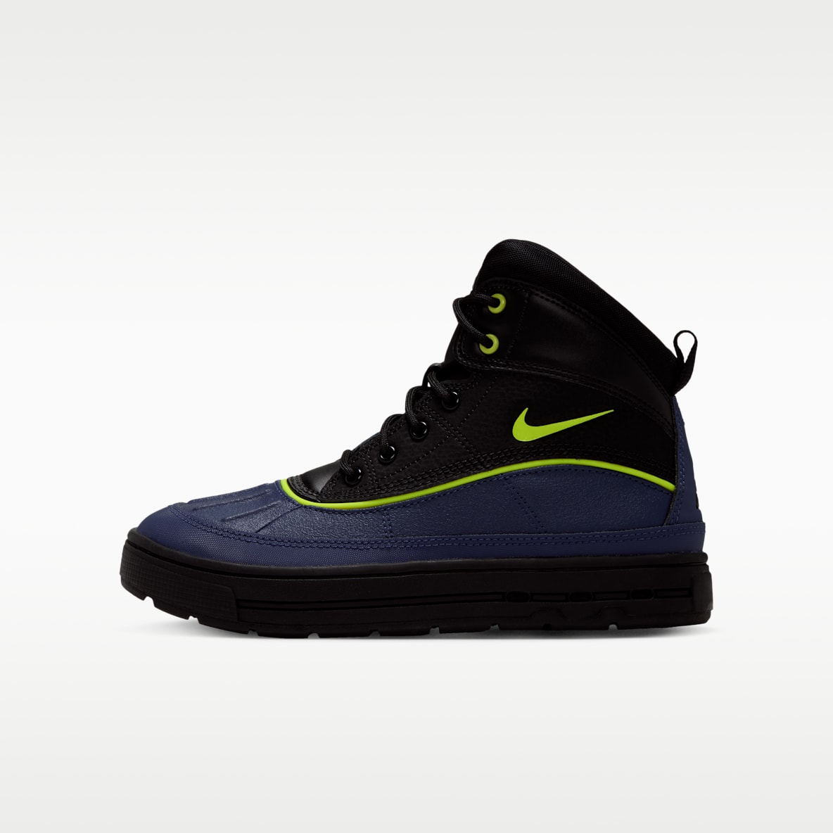 Nike Woodside 2 High Big Kids' Boots