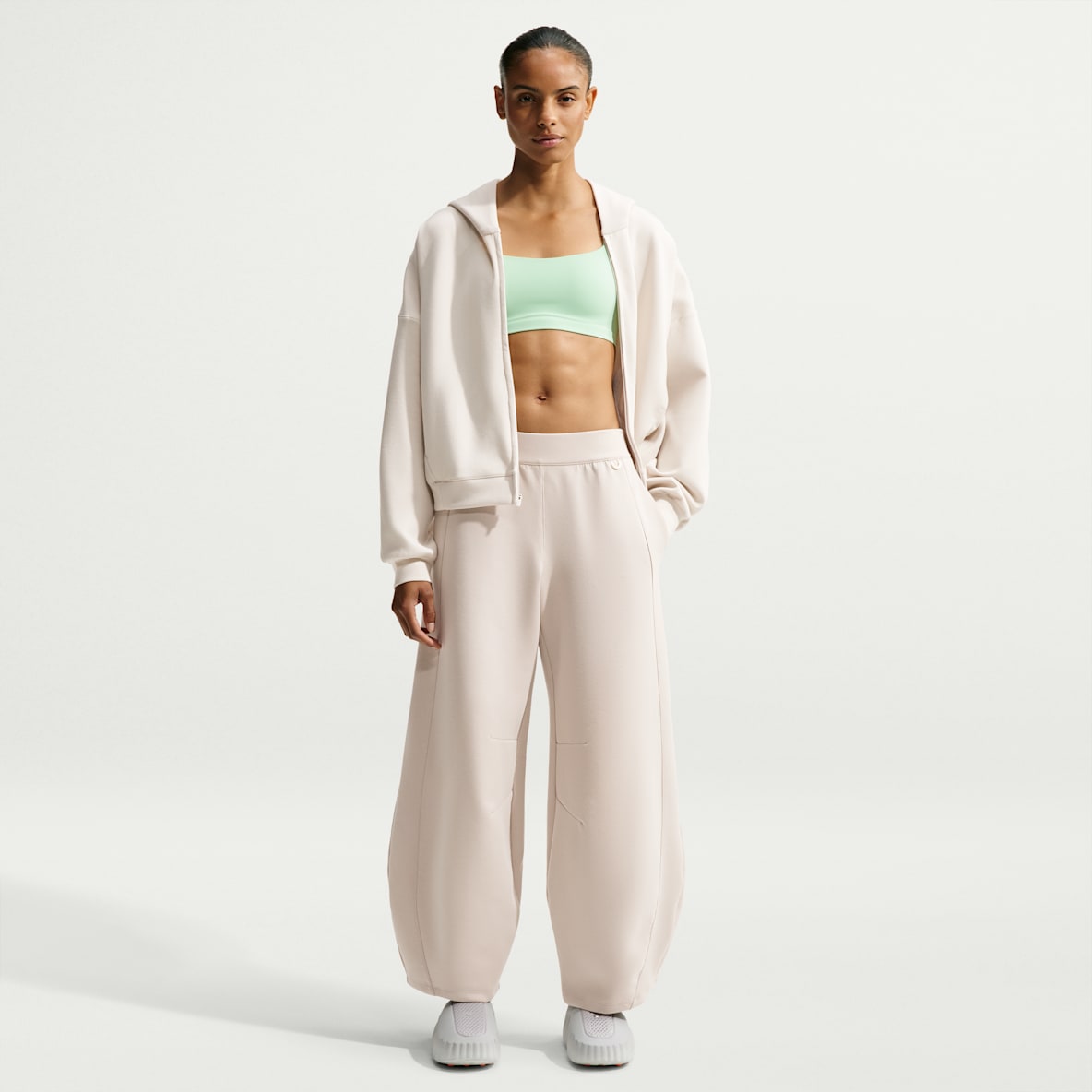 Nike 24.7 ImpossiblySoft Women's High-Waisted Wide-Leg Trousers