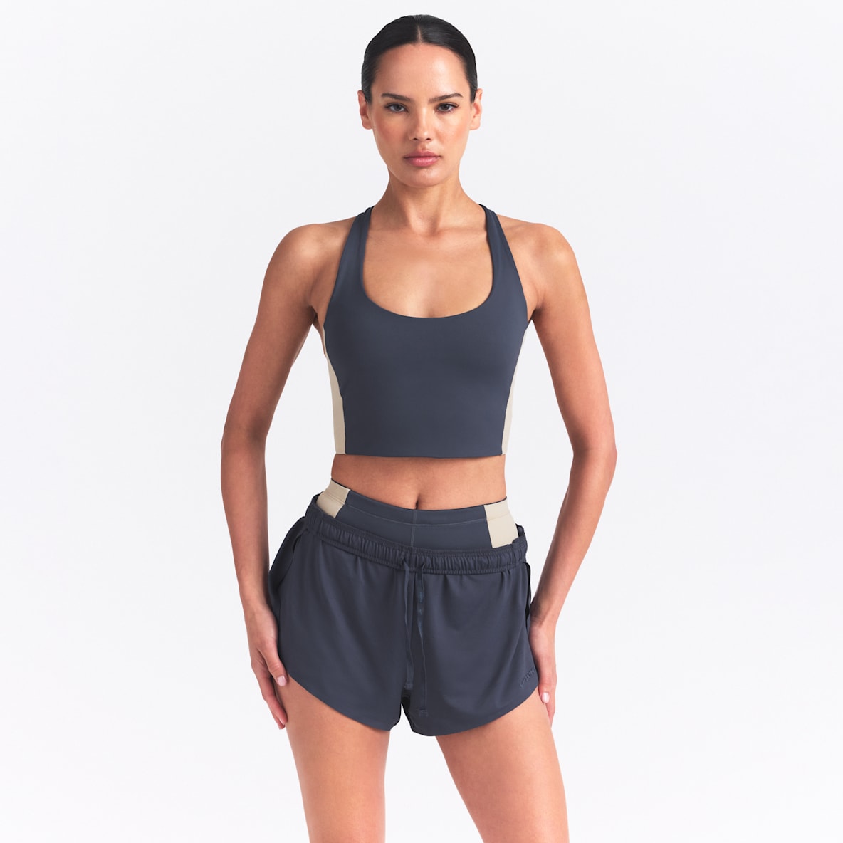 NikeSKIMS Matte Shine Mix Women's T-Back Bra