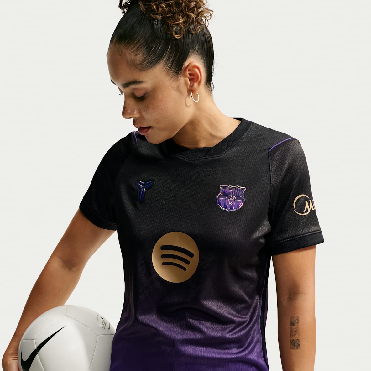 FC Barcelona 2026/27 Stadium (bortaställ) Fotbollströja Kobe Dri-FIT Replica för kvinnor
