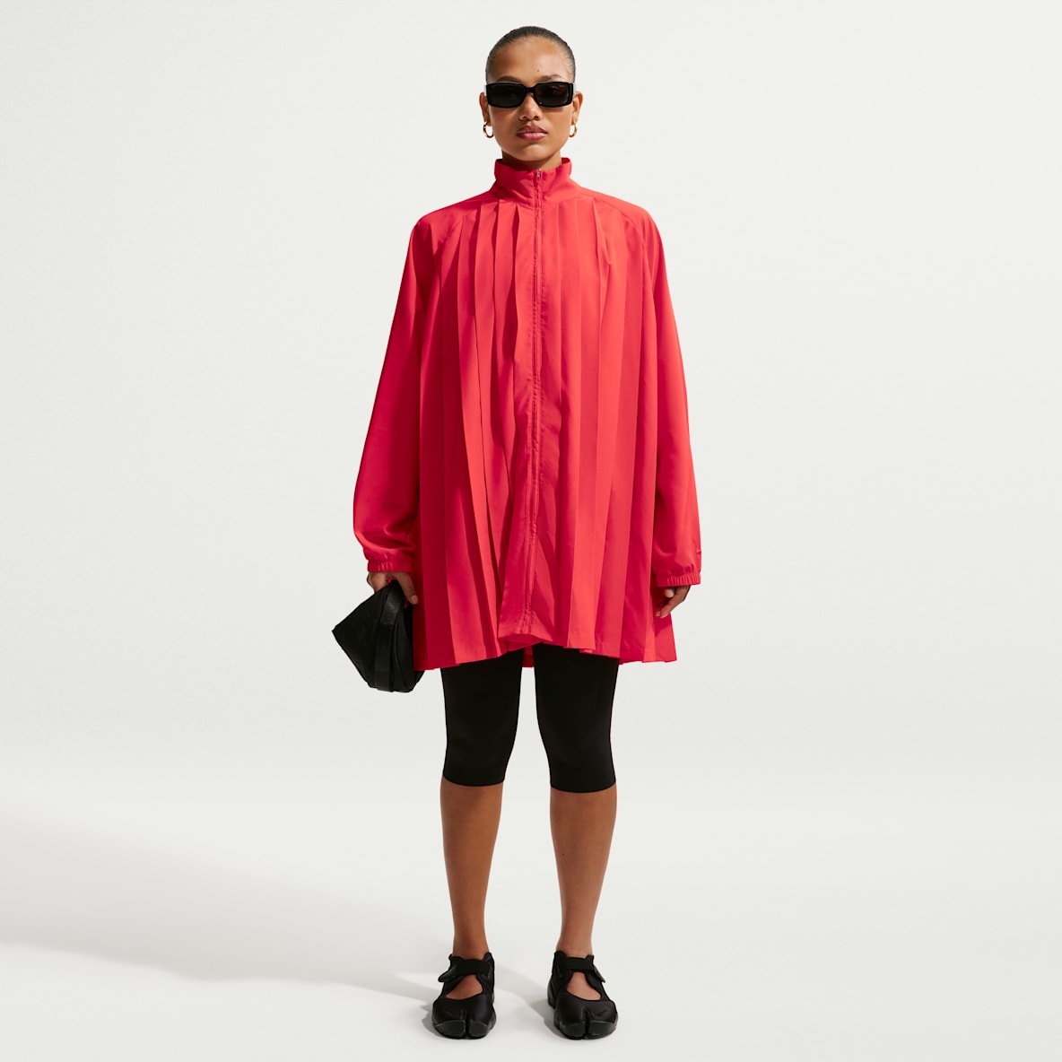 Nike Sportswear Mini-robe plissée oversize à manches longues pour femme