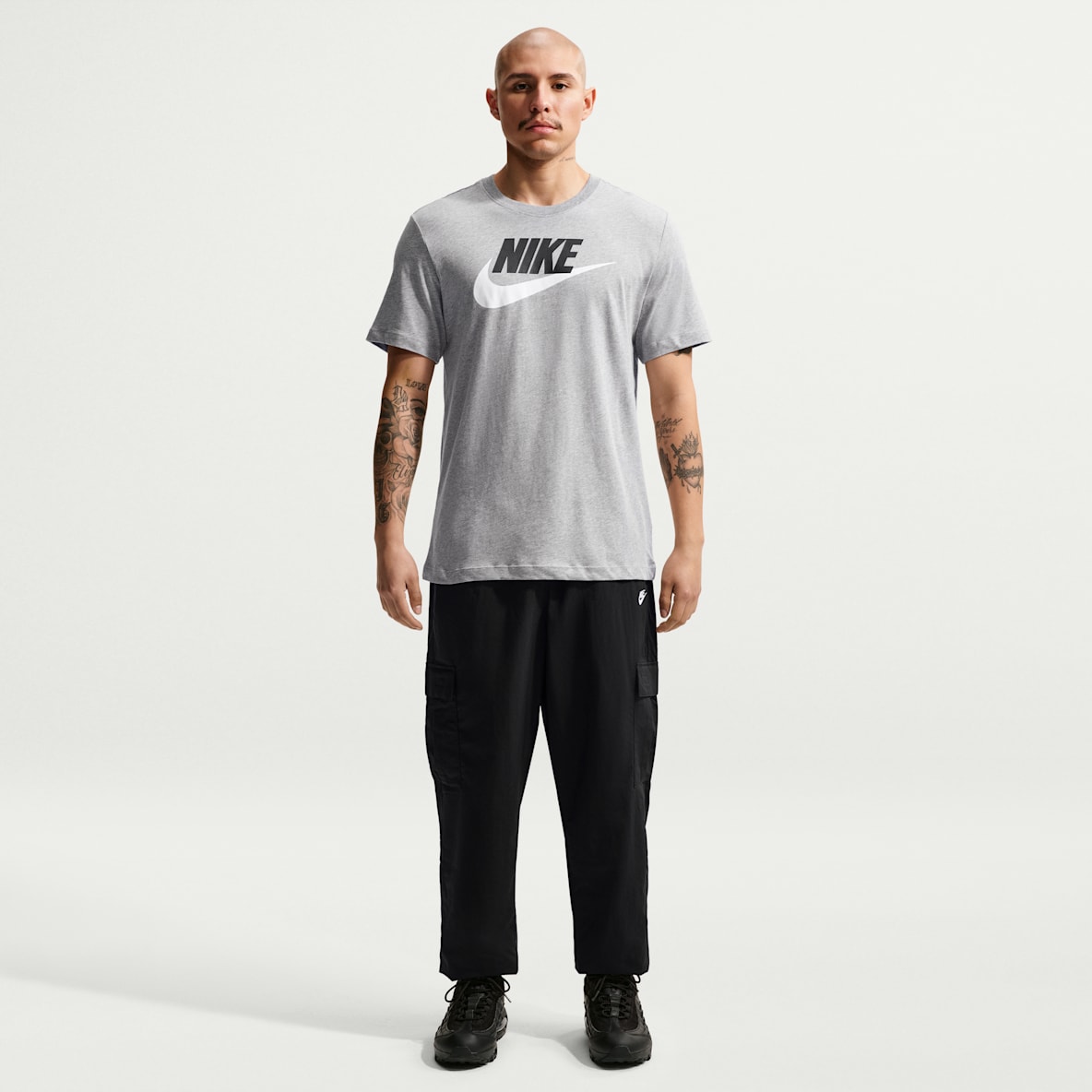 Nike Club Men's Woven Cargo Trousers