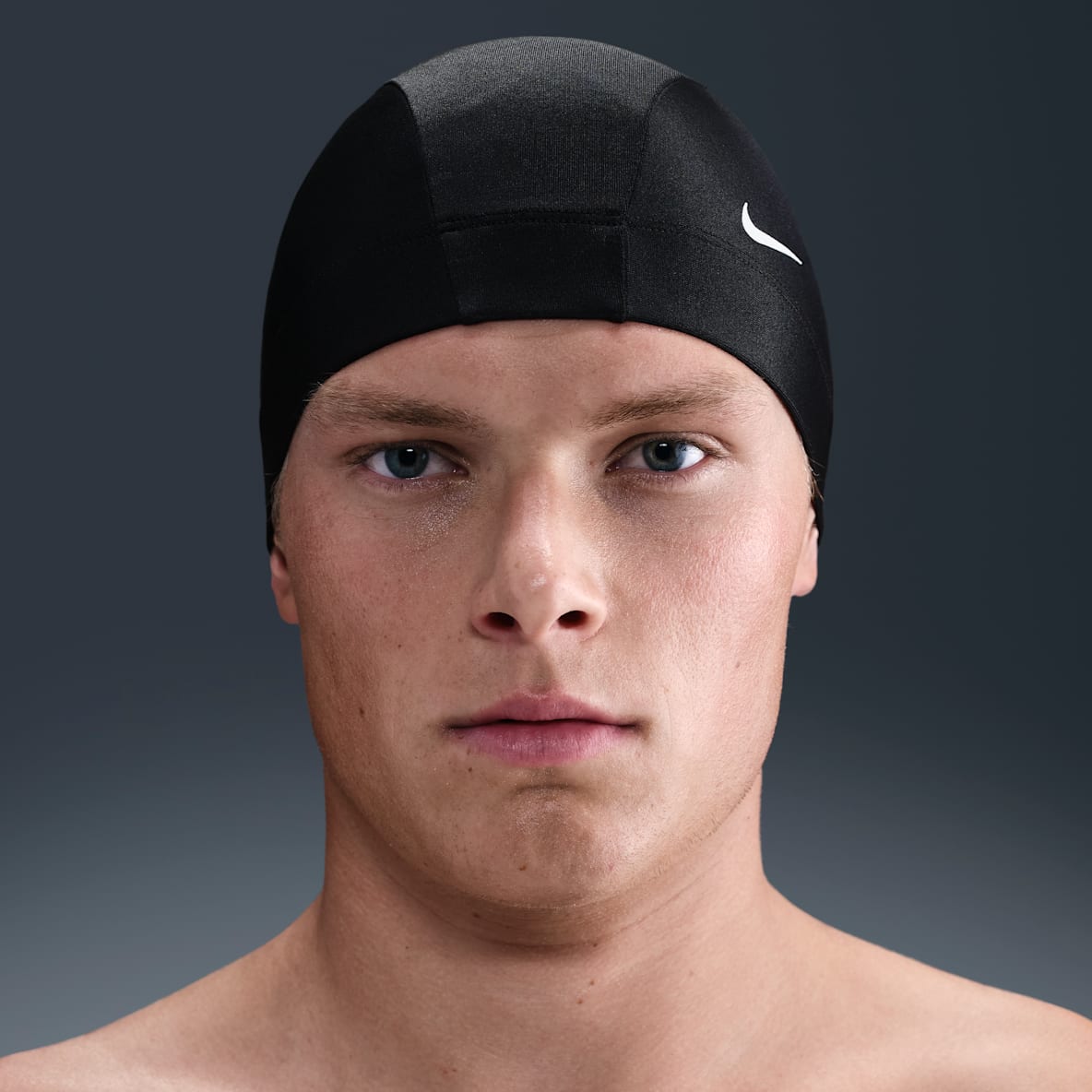 Nike Gorra de natación