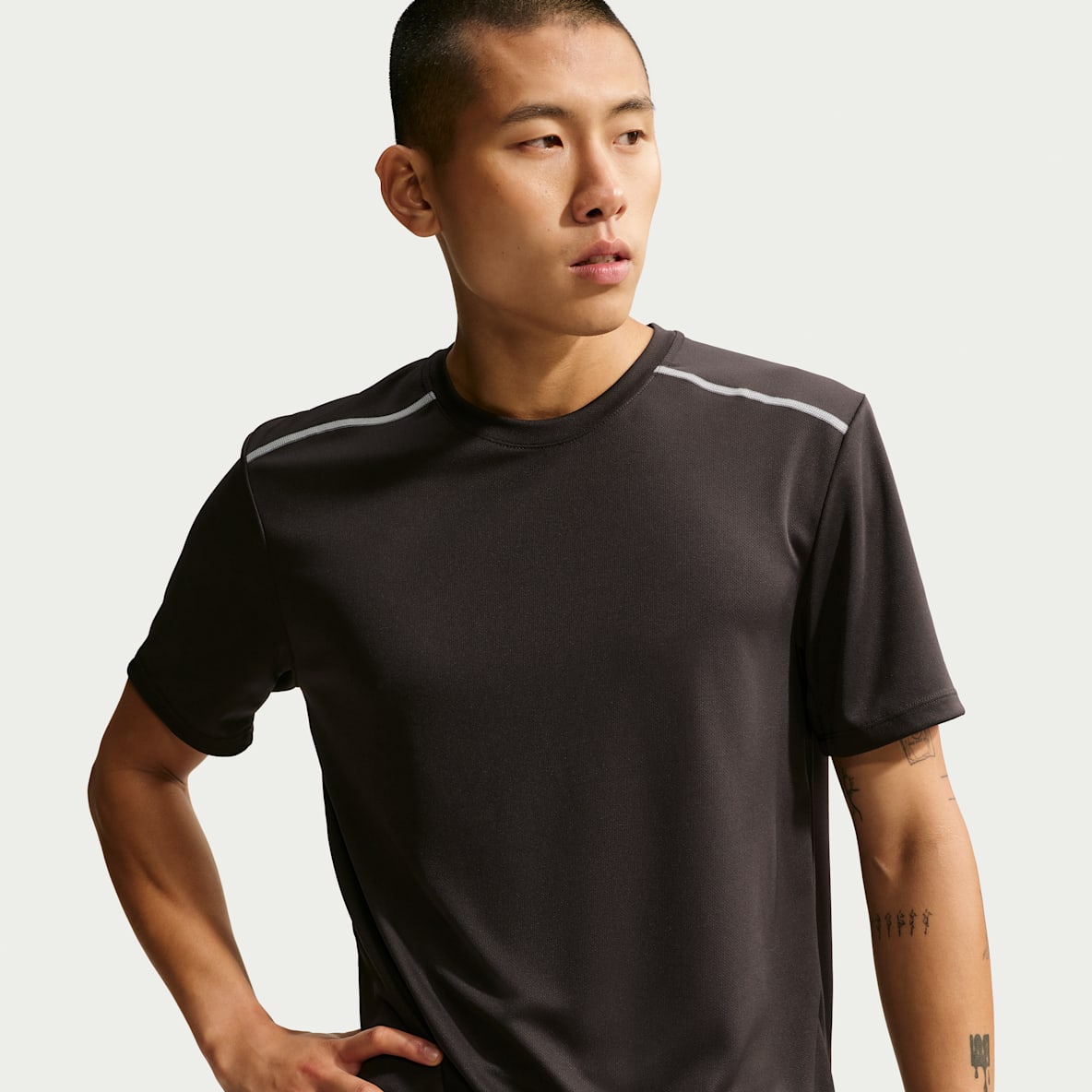 Nike Miler Men's Dri-FIT Short-Sleeve Running Top