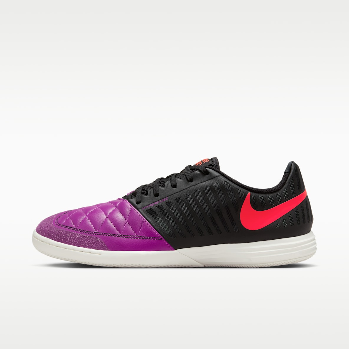 Nike Lunargato II Indoor/Court Low-Top Soccer Shoes