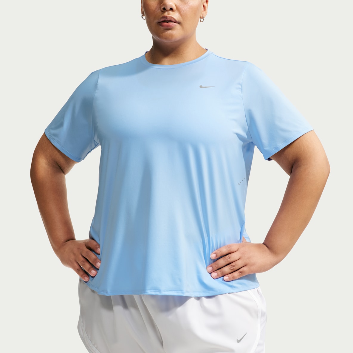 Nike Swift Playera de correr Dri-FIT para mujer (talla grande)