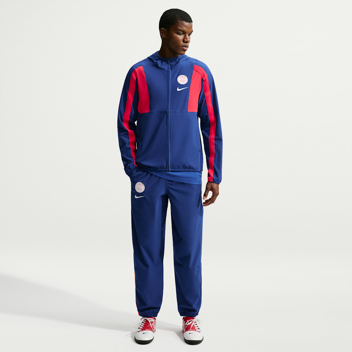 Paris Saint-Germain Energy Men's Nike Football Woven Trousers