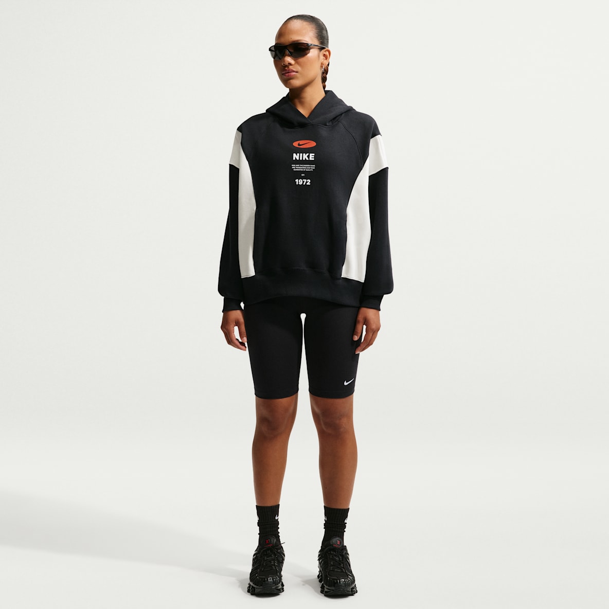 Nike Sportswear Essential Women's Mid-Rise 10" Biker Shorts