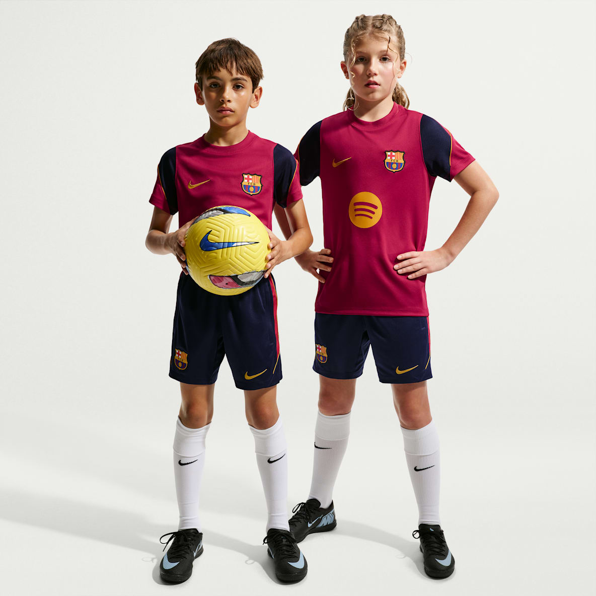 FC Barcelona Strike Big Kids' Nike Dri-FIT Soccer Knit Shorts