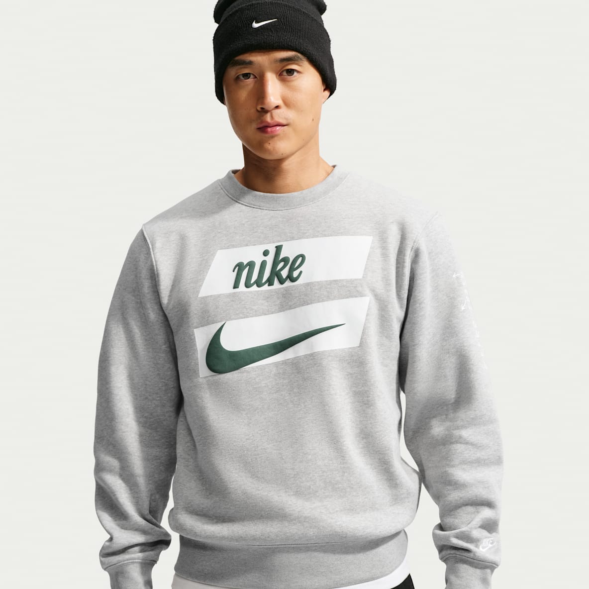 Nike クラブ メンズ フリース クルーネック スウェットシャツ