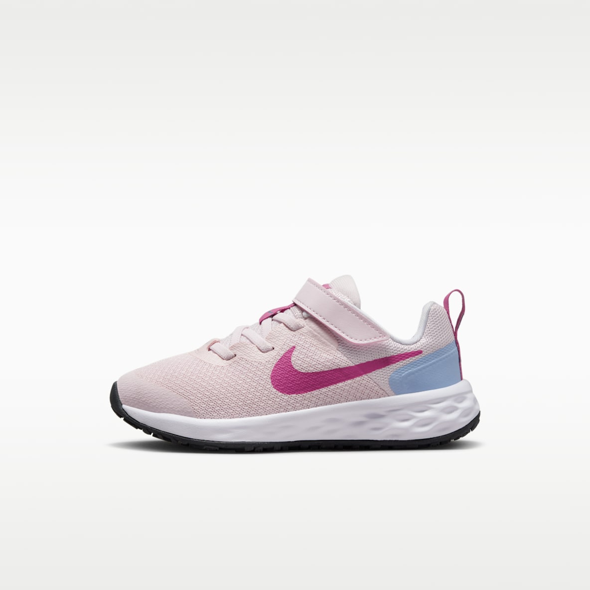 Nike Revolution 6 Tenis para niños de preescolar