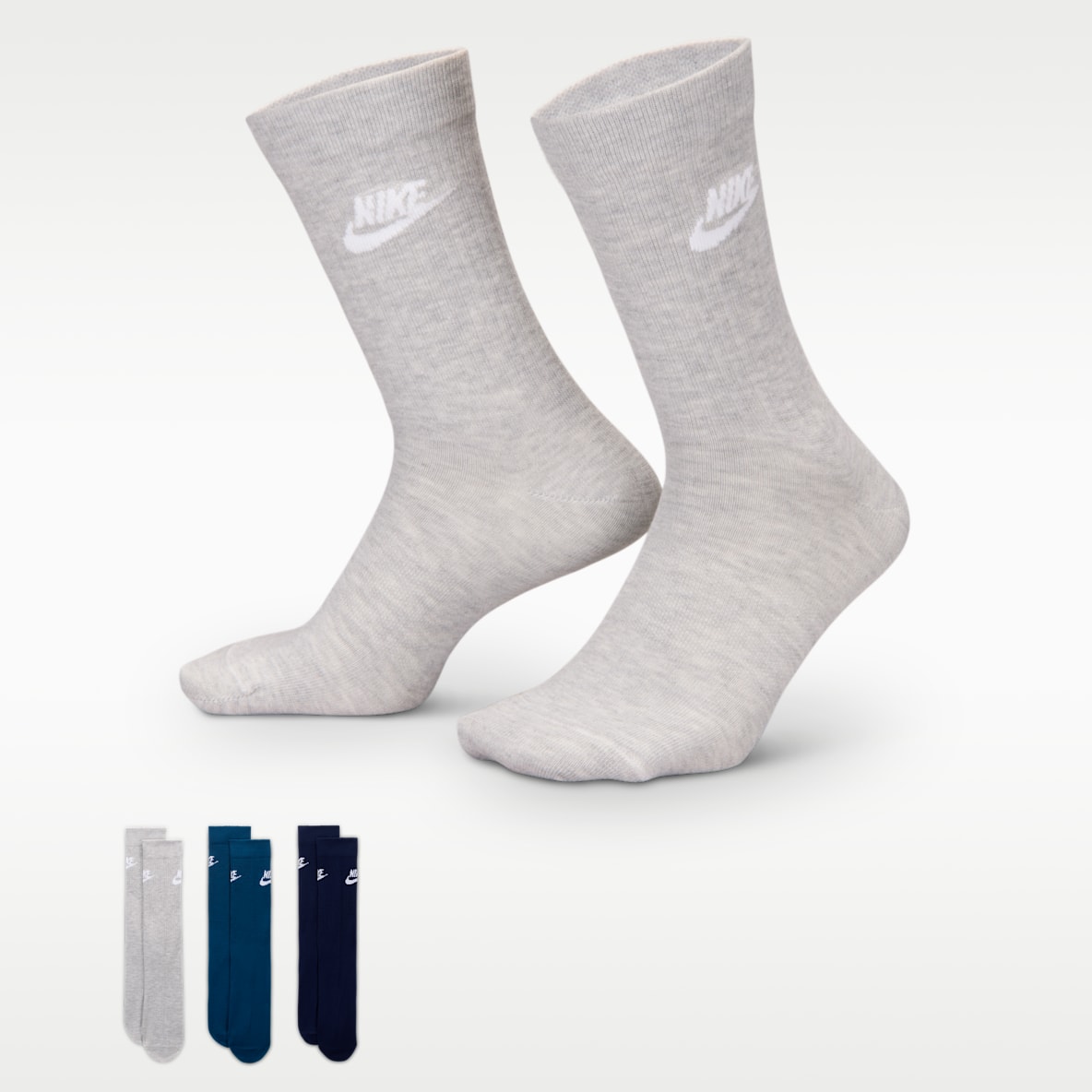 Nike Sportswear Everyday Essential Crew Socks (3 Pairs)