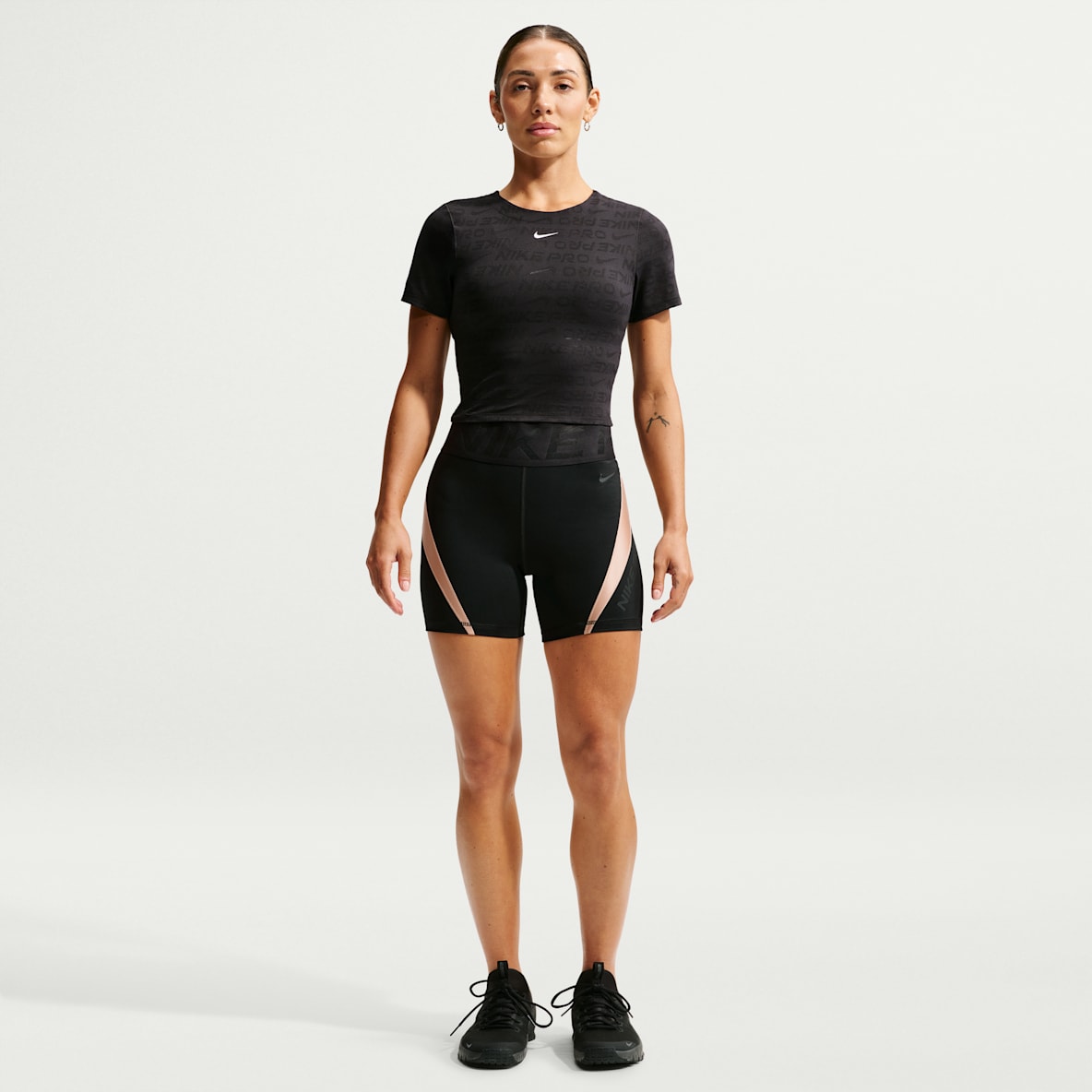 Nike Pro Sculpt Shorts de ciclismo Dri-FIT de tiro alto de 13 cm para mujer