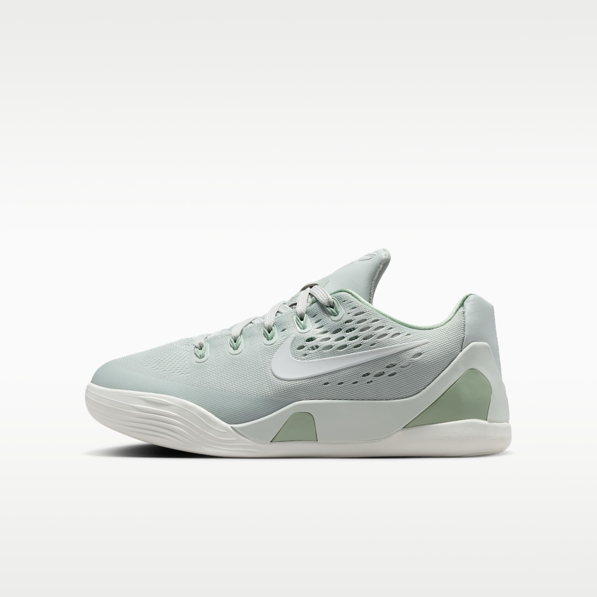 コービー 9 LOW EM ジュニア バスケットボールシューズ