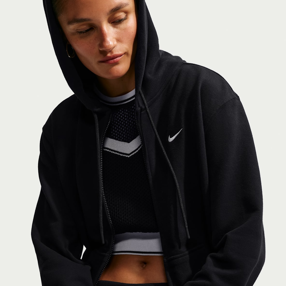 Nike Studio Fleece Lightweight Sudadera con gorro de cierre completo para mujer