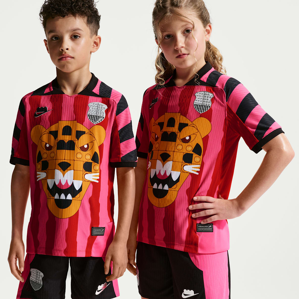 Nike x LEGO® Collection Older Kids' Aero-FIT Football Shirt