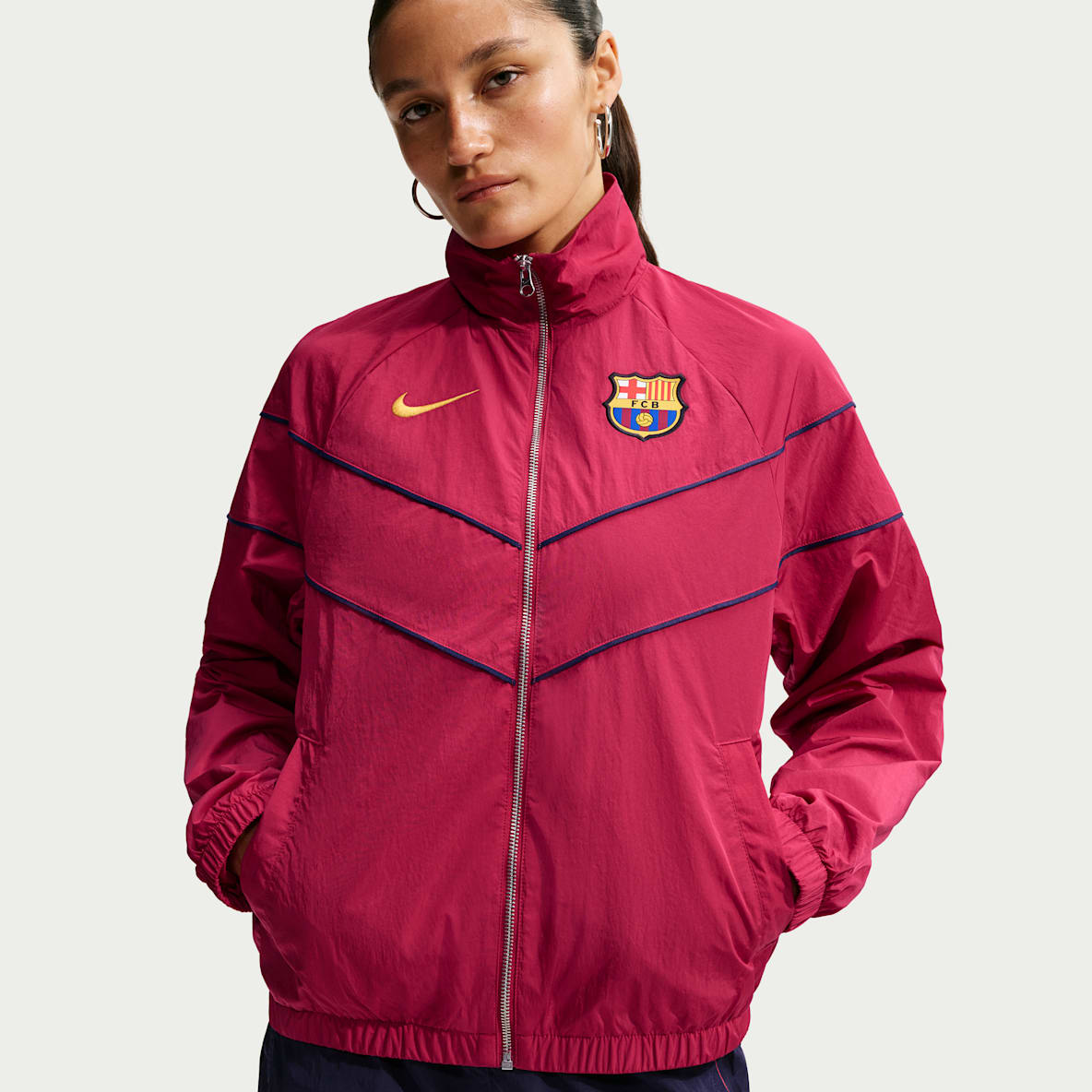 FC Barcelona Windrunner Nike geweven voetbaljack met uv-bescherming voor dames