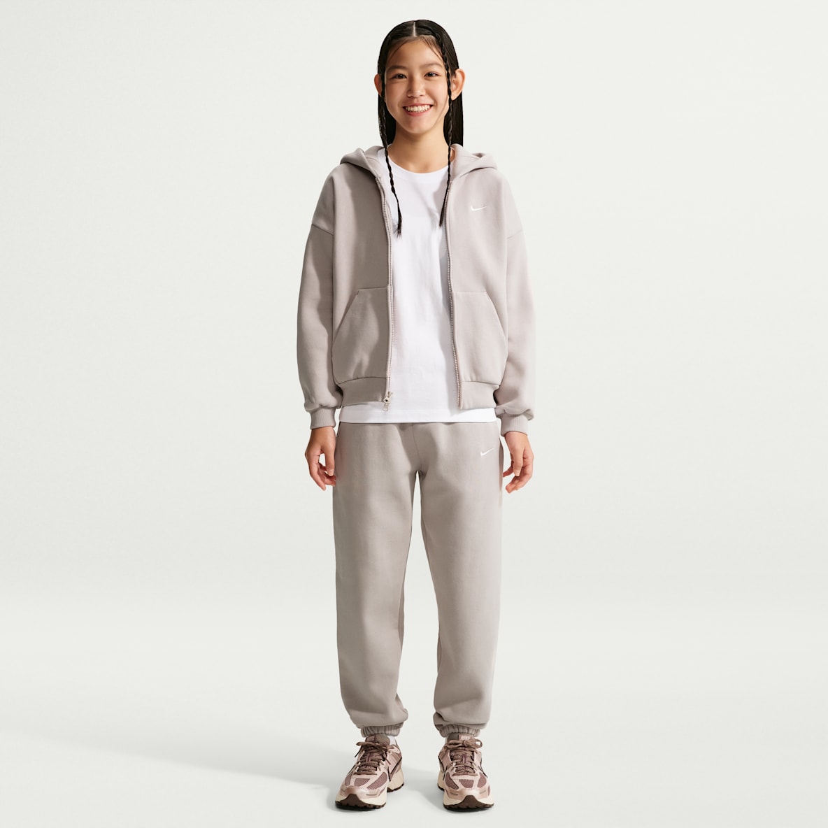 Nike Solo Swoosh Kids' Fleece Cuffed Basketball Pants