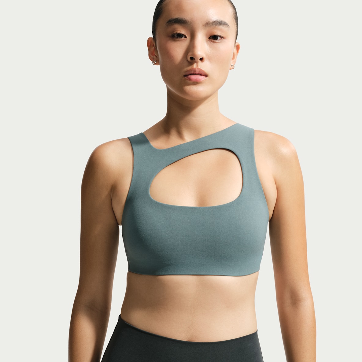 Nike Zenvy Women's Light-Support Lightly Lined Sports Bra