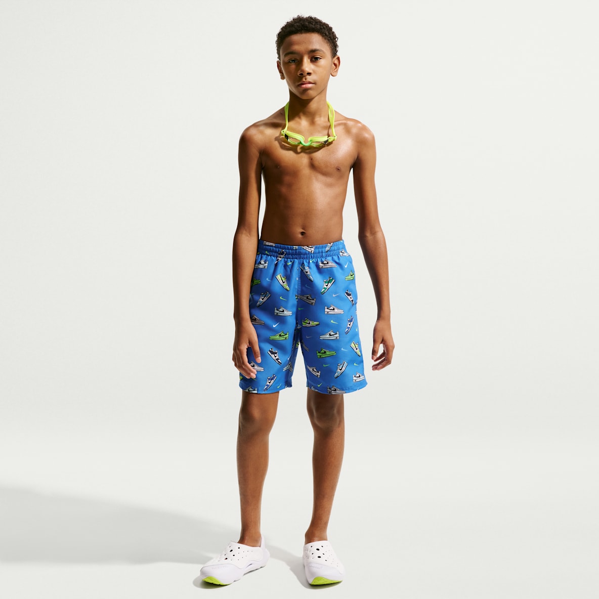 Nike Swim Breaker Shorts de playa o alberca con forro de ropa interior de 18 cm para niño talla grande