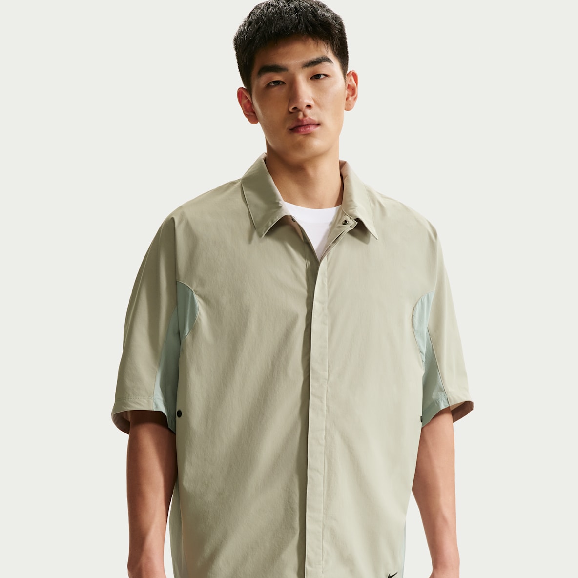 Nike Tech Helios Men's Dri-FIT Short-Sleeve Top