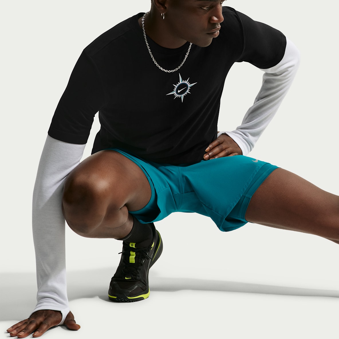 Nike T-shirt da running Dri-FIT con grafica – Uomo