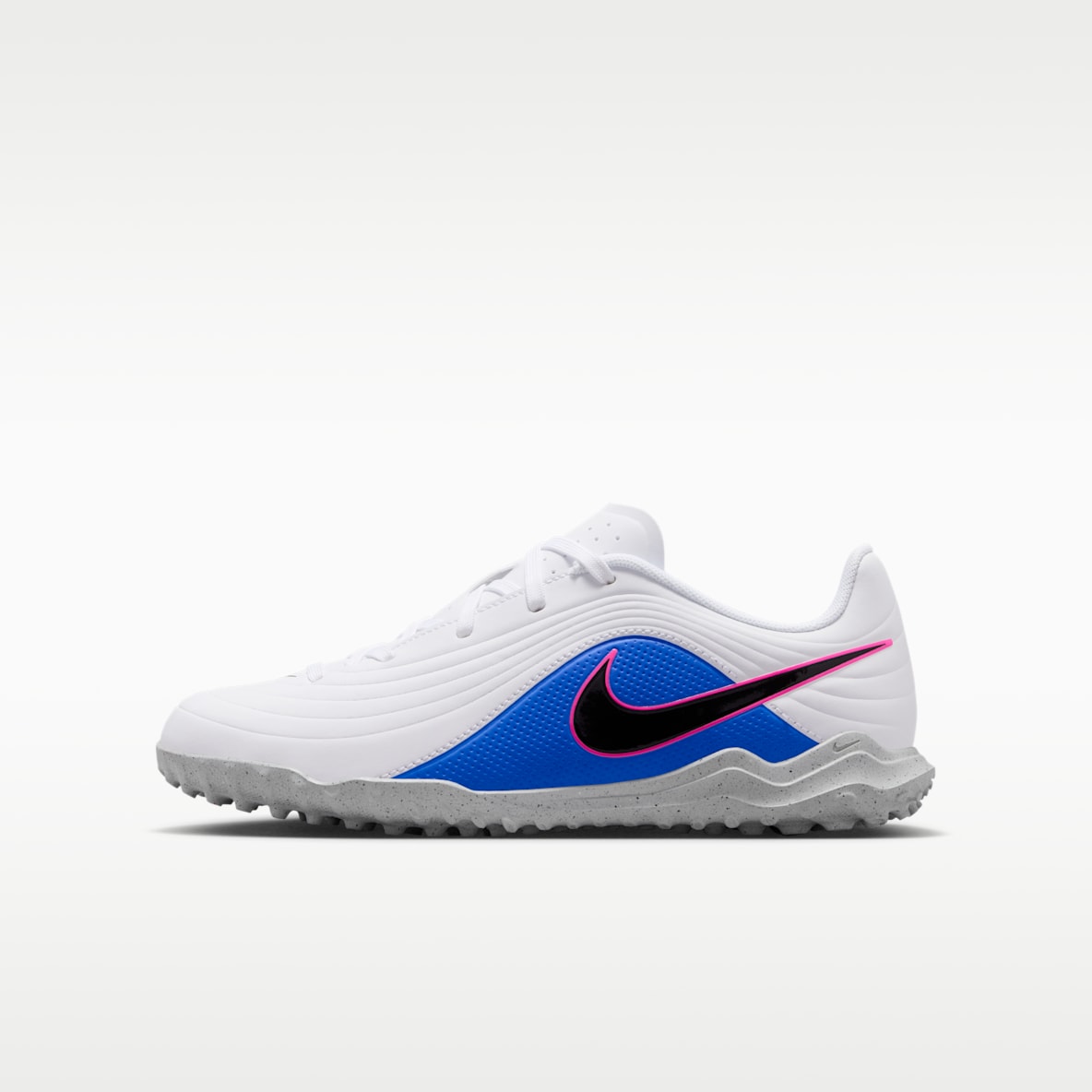 Nike Jr. Tiempo Maestro Club Older Kids Turf Low-Top Football Shoes