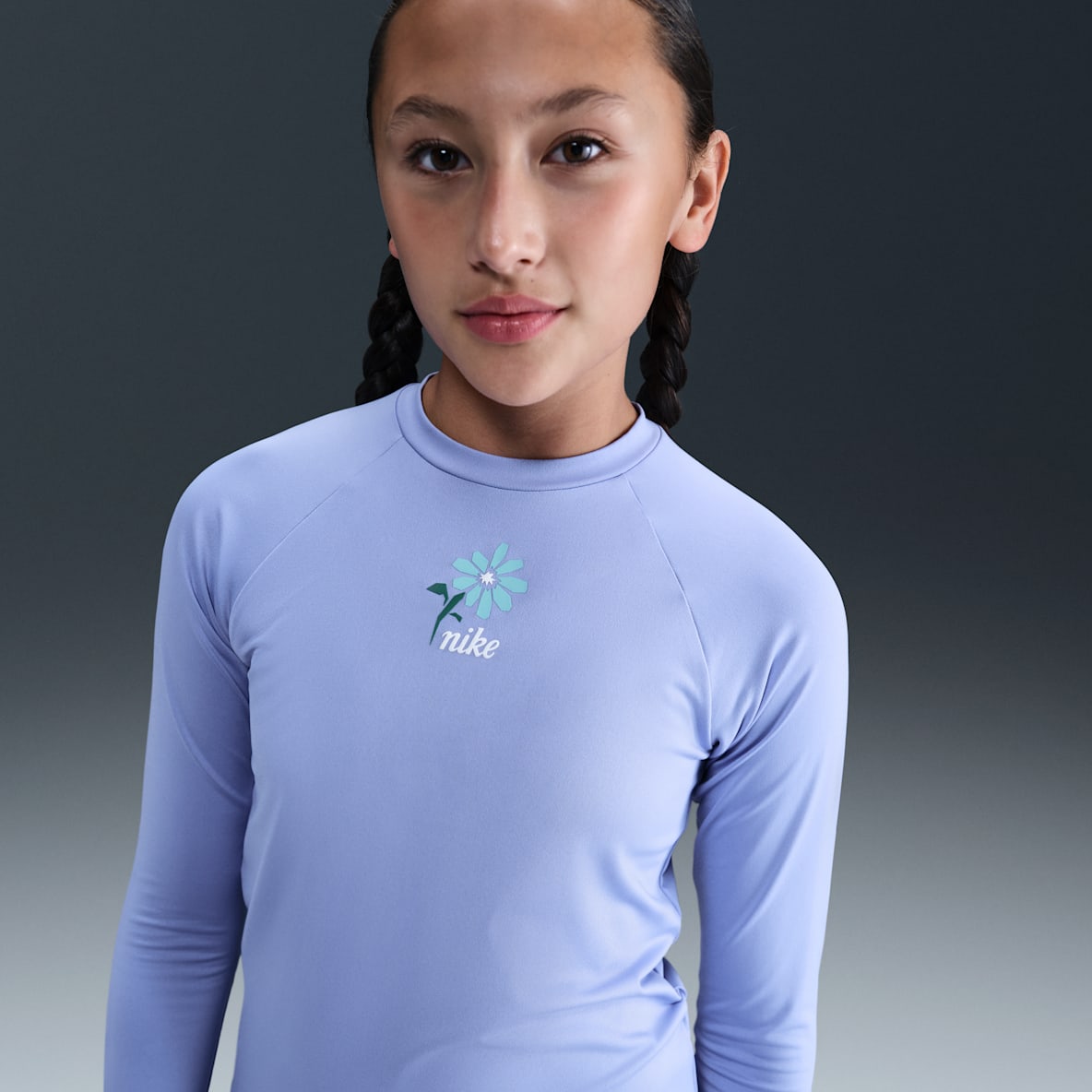 Nike Swim Hydroguard Playera de manga larga Dri-FIT UV para niña talla grande