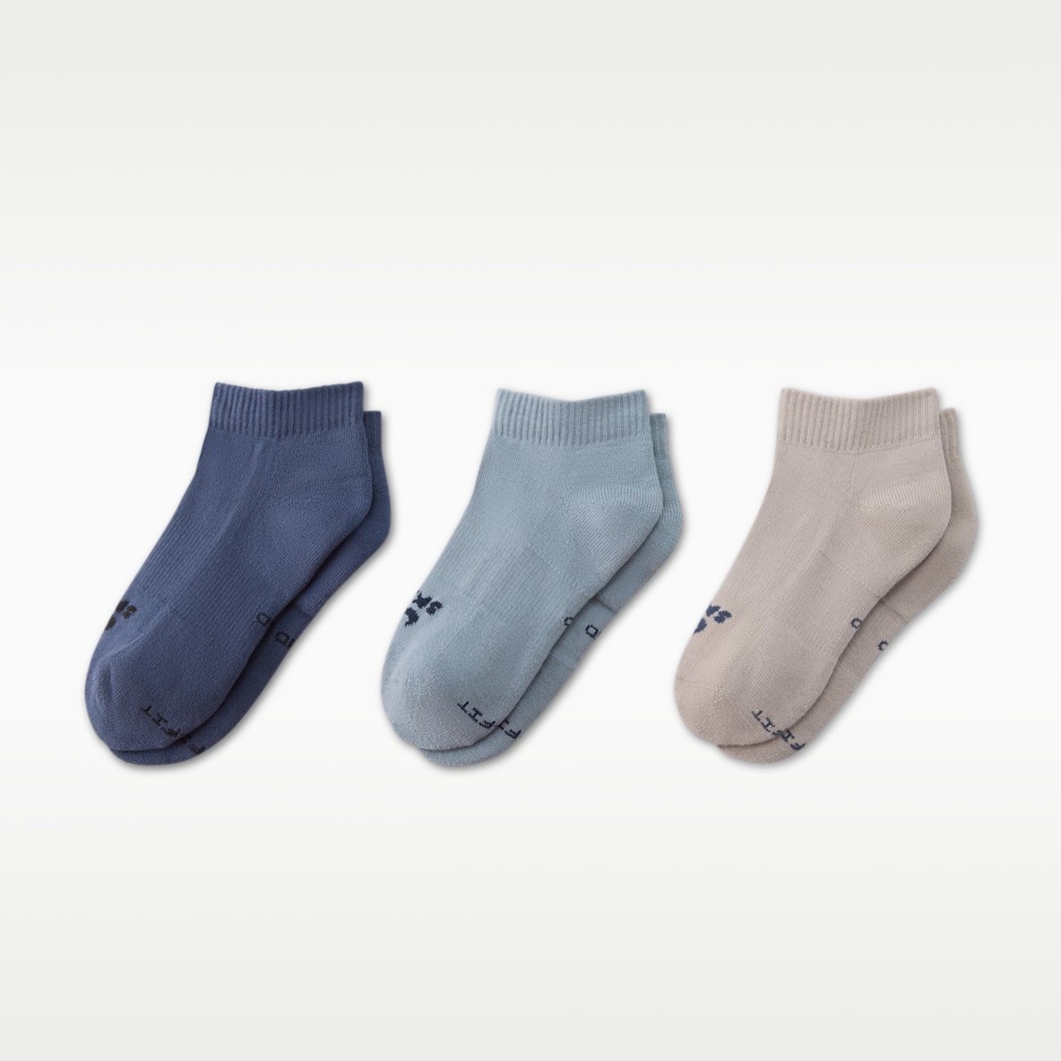 NikeSKIMS Women's Dri-FIT Ankle Socks (3 Pairs)