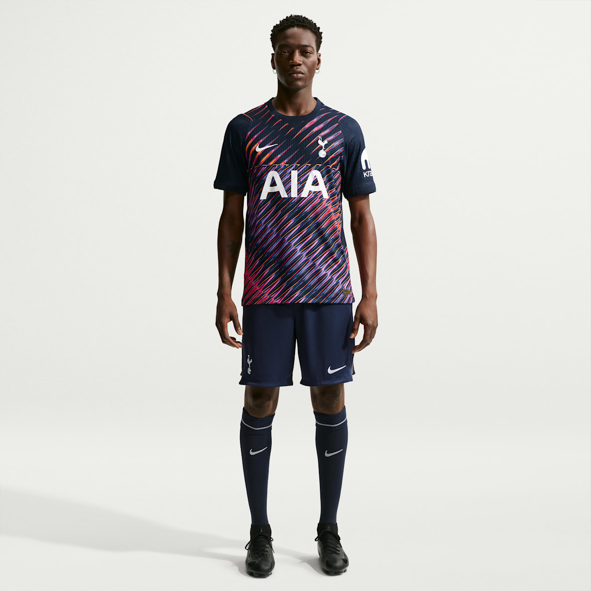 Tottenham Hotspur 2026/27 Stadium Away Men's Nike Dri-FIT Football Replica Shorts