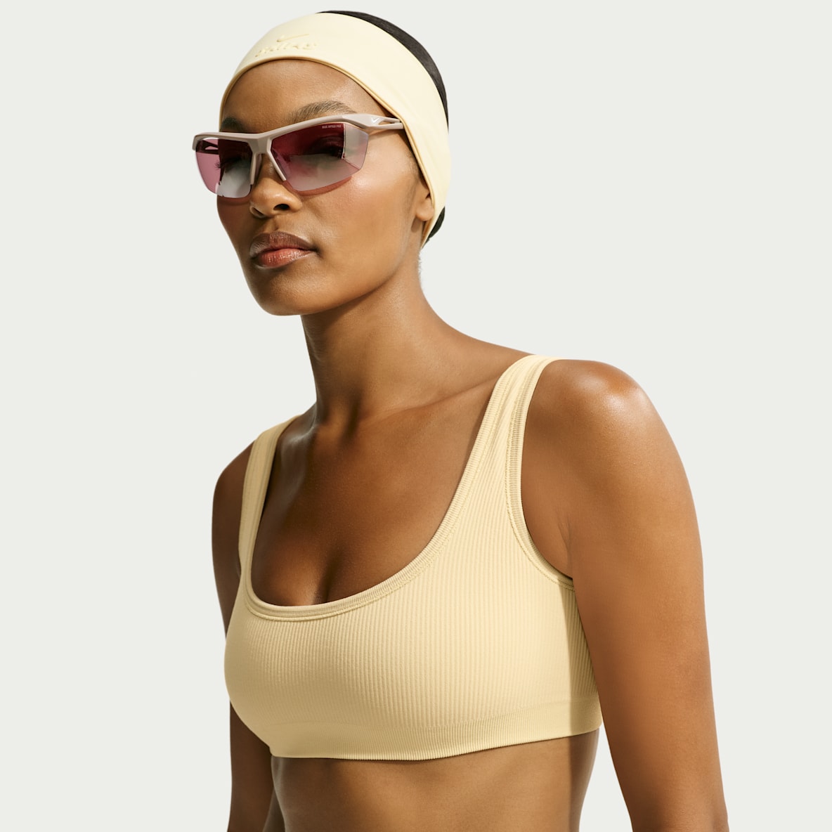 NikeSKIMS Ribbed Seamless Women's Micro-Scoop Bra