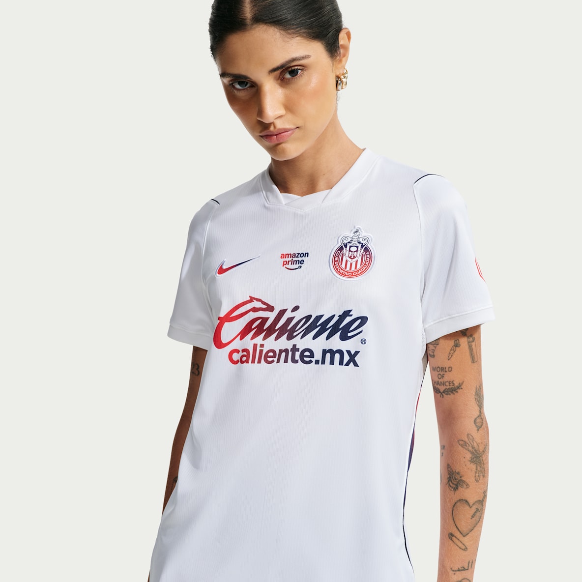 C.D. Guadalajara visitante 2026/27 Stadium Jersey de futbol Nike Dri-FIT Replica para mujer