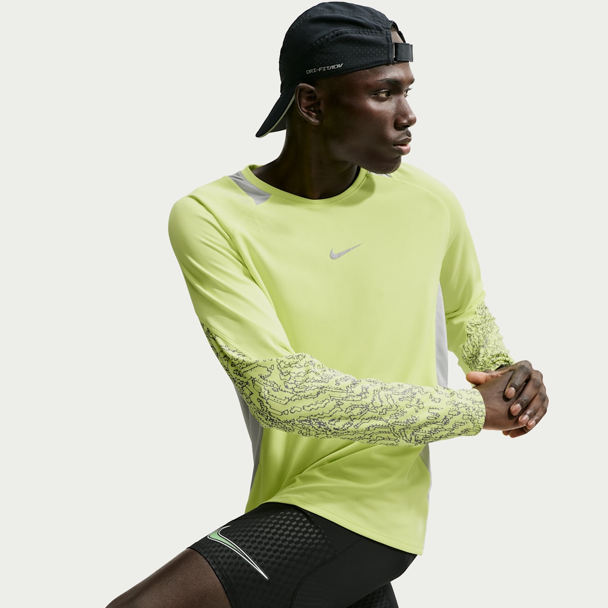 Nike Stride Winterfestes Dri-FIT Longsleeve-Laufoberteil (Herren)