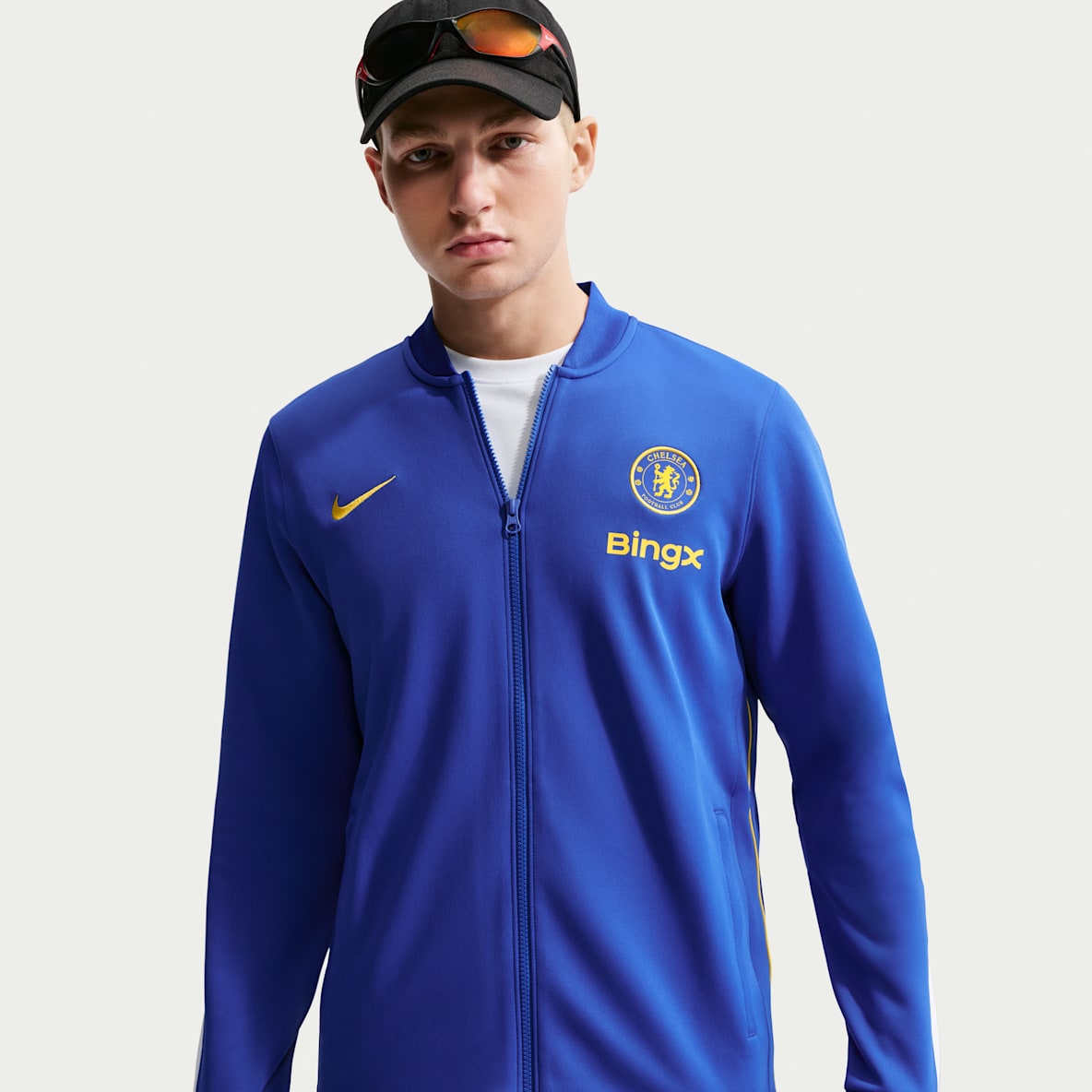 Chelsea FC Strike Men's Nike Dri-FIT Soccer Knit Track Jacket