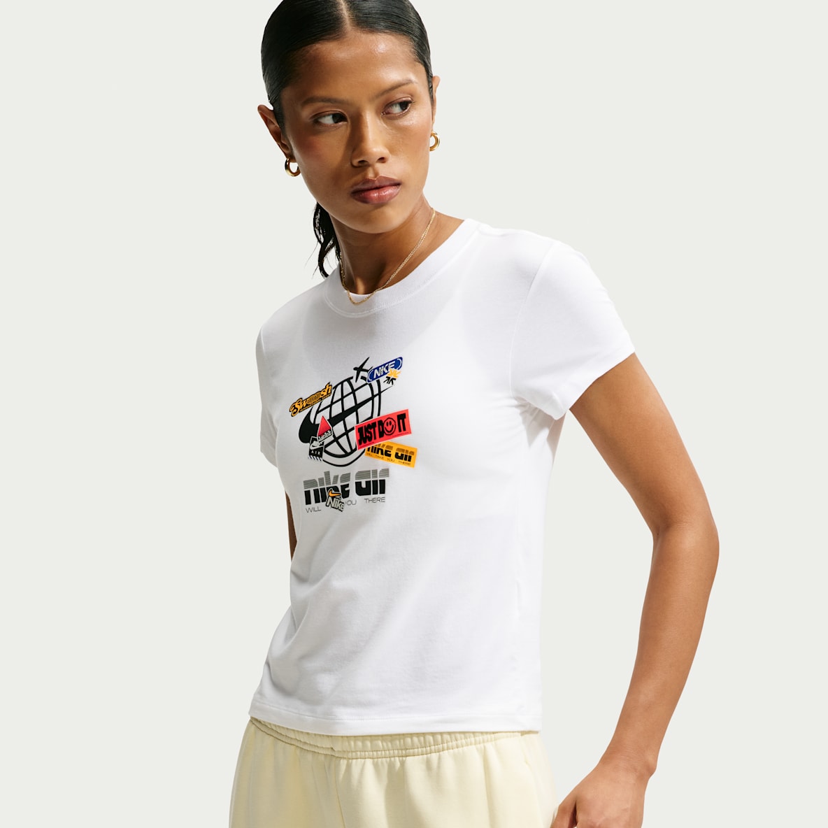 Nike Sportswear Chill Knit Women's Slim Mod-Cropped T-Shirt