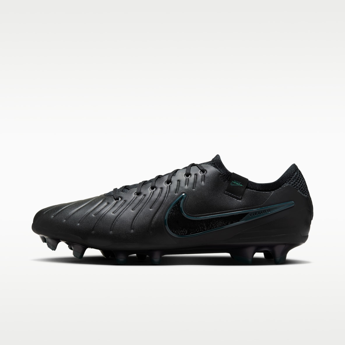 Nike Tiempo Legend 10 Elite Firm-Ground Low-Top Football Boot