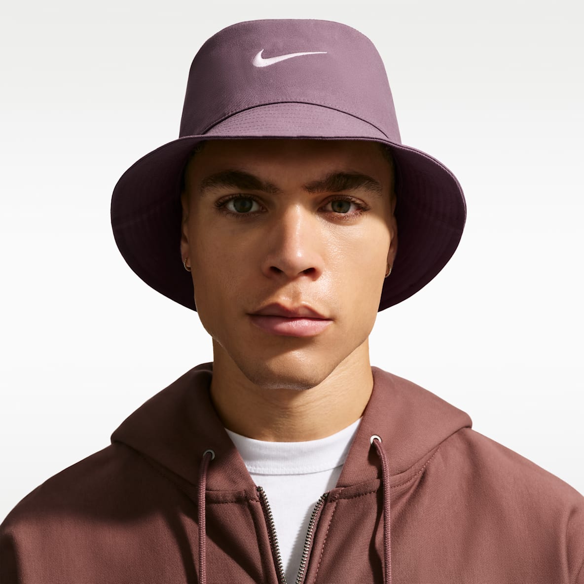 Nike Apex Swoosh Bucket Hat