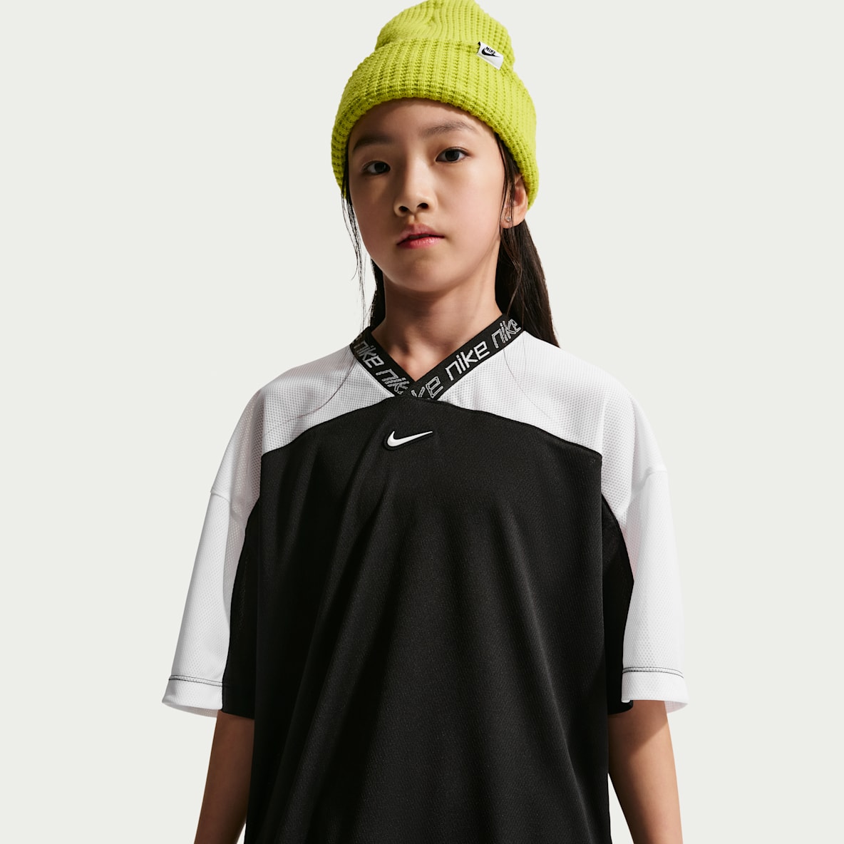 Nike Sportswear Older Kids' (Girls') Dri-FIT Jersey Top