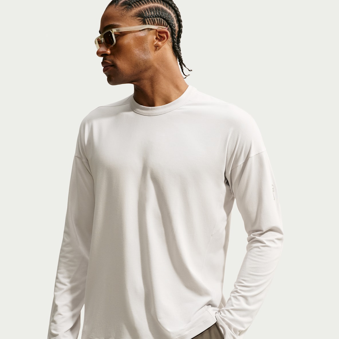 Nike 24.7 ImpossiblySoft Light Men's Dri-FIT Long-Sleeve Top