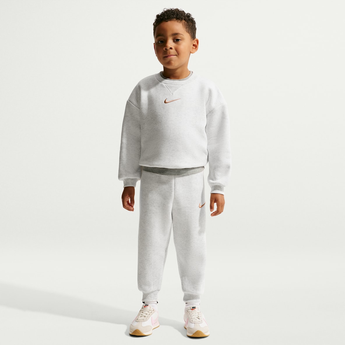 Nike Younger Kids' Essential Fleece 2-Piece Crew Set