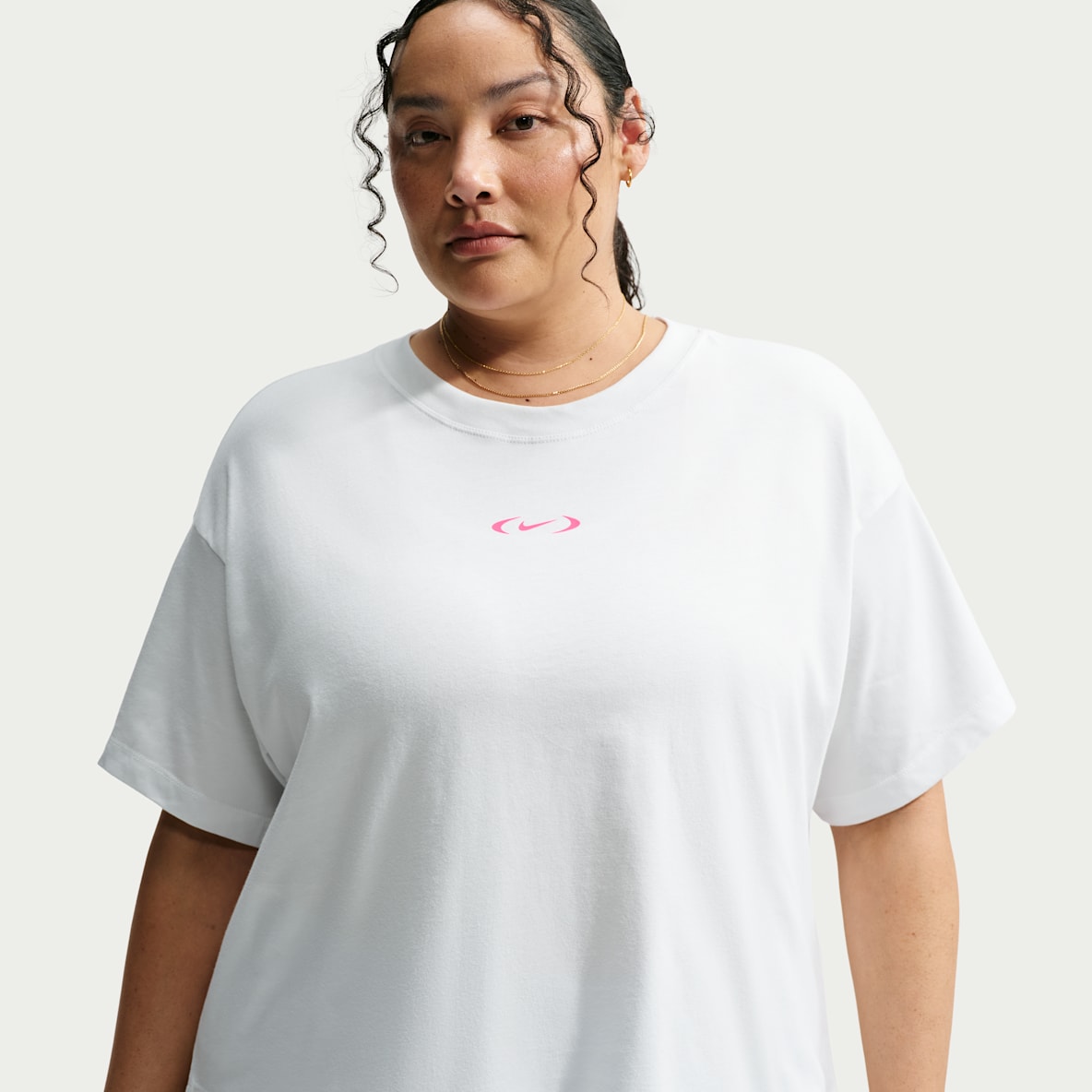 Nike Sportswear Classic Women's Loose T-Shirt (Plus Size)