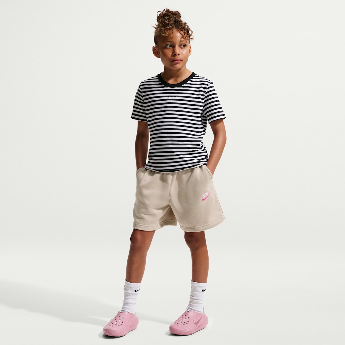 Nike Sportswear Club Fleece Shorts (13 cm) i french terry til større børn (piger)