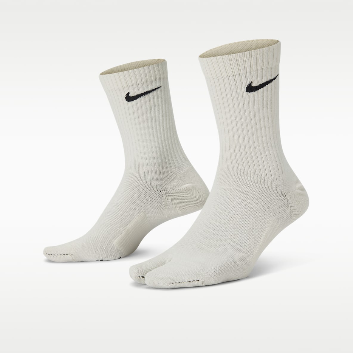 Nike Everyday Plus 輕量 中筒襪