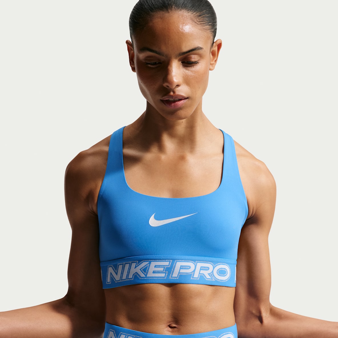 Nike Pro Bra deportivo de baja sujeción sin almohadilla para mujer