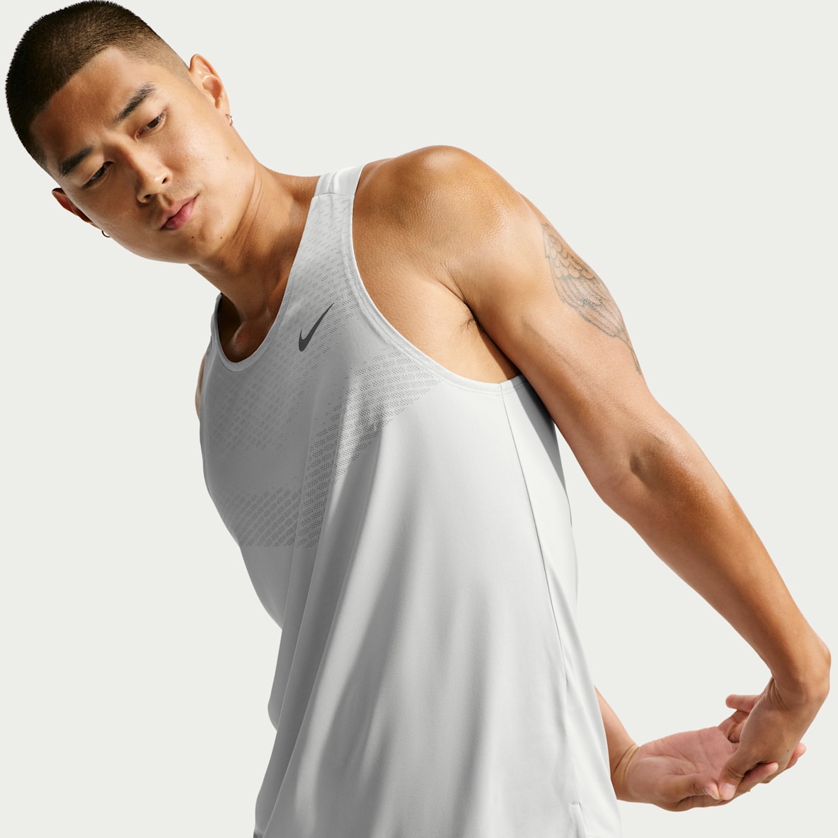 Nike Stride 男款 Dri-FIT ADV 跑步背心上衣