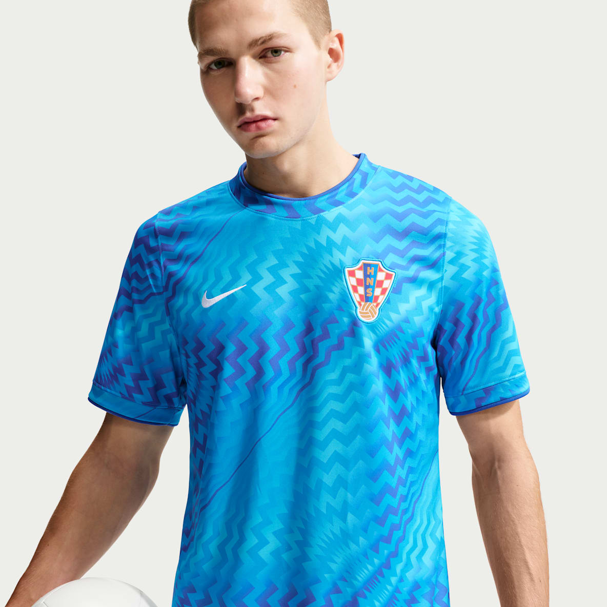 Croatia 2026 Pre-Match Men's Nike Dri-FIT Football Pre-Match Short-Sleeve Top